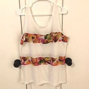 NWOT Apt. 9 Top